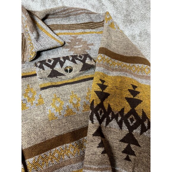 Southwestern Aztec Style Button-Up Shacket Womens Small Yellowstone‎ Vibes - Picture 8 of 16